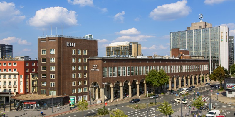 hdt3.jpg
